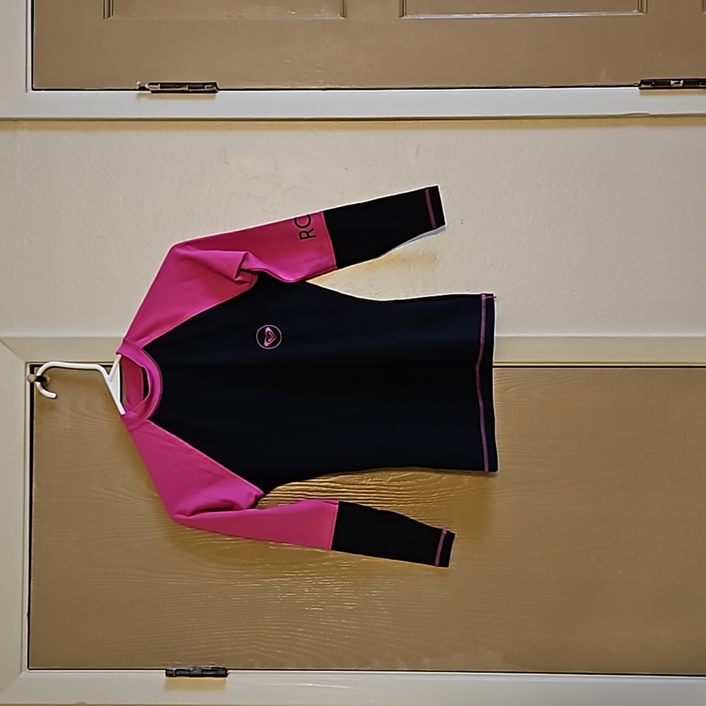Roxy Hot Pink and Black Rashguard XS